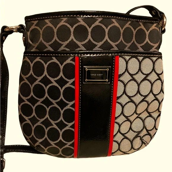 Nine West crossbody purse - Picture 1 of 4